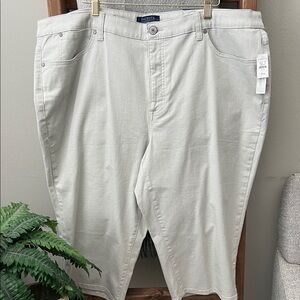 Talbots Tan Pedal Pusher, NWT, Size 22W, very Nice!